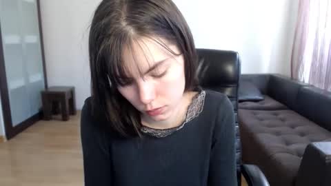 Amelie online show from October 31, 11:14 am