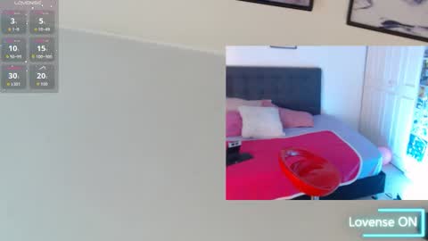 Amelie  online show from March 13, 6:09 pm