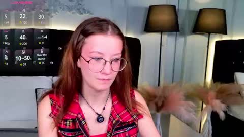 Amelie  online show from June 26, 11:00 am