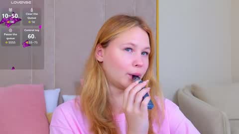 AmeliRoyse online show from May 14, 5:52 pm