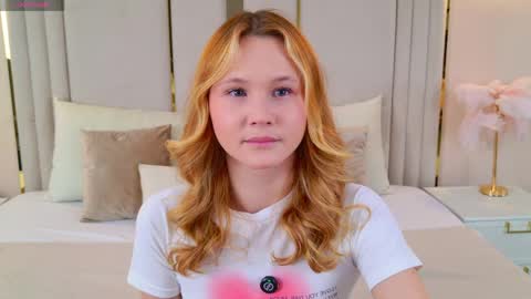 AmeliRoyse online show from May 24, 5:45 pm
