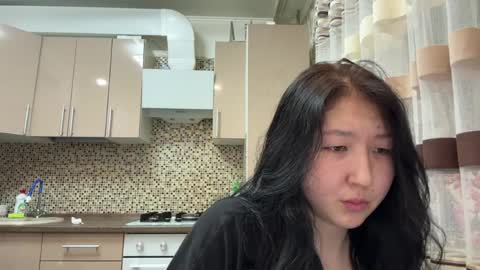 Ameliya online show from April 6, 9:27 pm