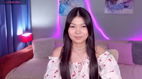 AmeliyaHeat online show from May 23, 2:15 pm