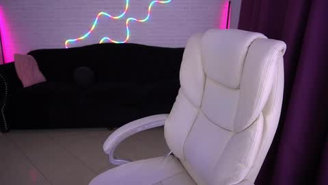 Alina online show from November 11, 2:47 pm