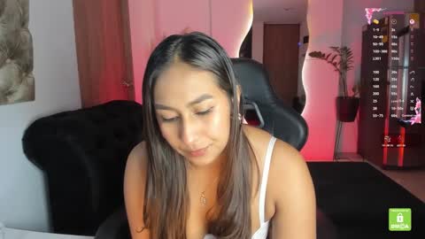          online show from October 18, 2:31 pm