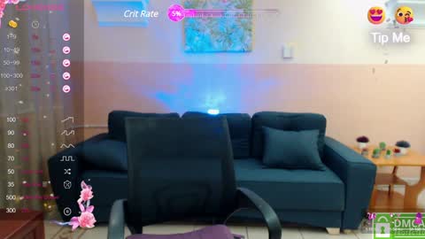 Amina online show from January 8, 6:31 am