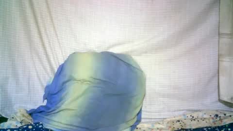 Snapshot of aminah01 chatting on January 16, 6:37 pm aminah01 online show from January 16, 6:37 pm