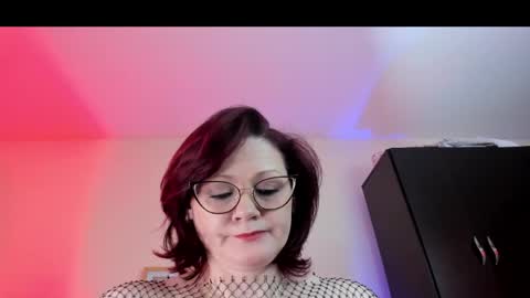 Ammy Lee online show from May 22, 6:50 pm