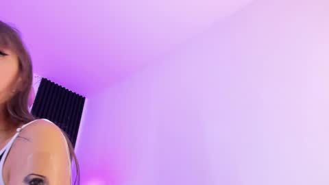 Ammy Jones online show from February 24, 6:15 pm