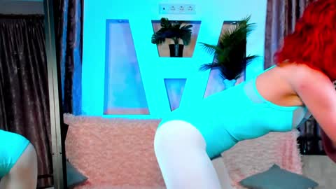 amonet_lin online show from December 5, 1:49 pm