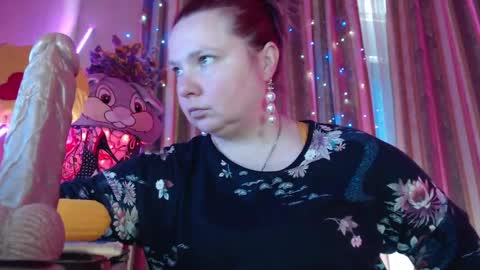 amorelara online show from May 10, 8:16 am