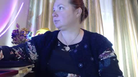 amorelara online show from May 31, 10:54 am