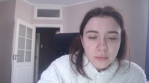 miss unforgettable online show from March 27, 9:54 am