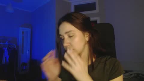 miss unforgettable online show from March 26, 5:15 pm