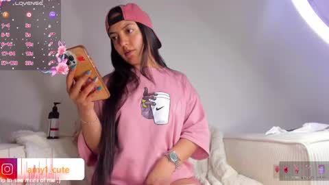 Amy online show from June 16, 12:11 am