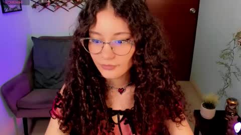 amy_adammss online show from December 4, 3:24 pm