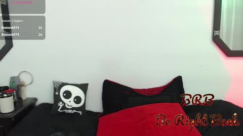 Amy online show from November 19, 7:47 pm