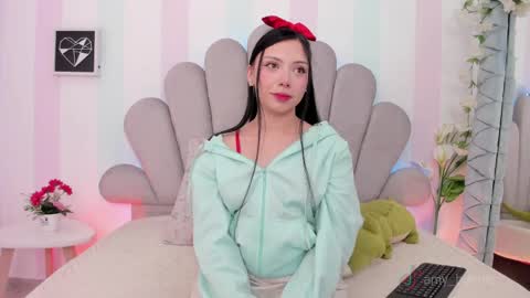 Amy online show from May 10, 8:55 pm