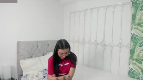 Amy online show from May 4, 1:59 pm