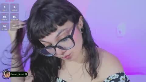 Hello I am Allison Welcome to my room and let is  have a good time together whith me online show from May 7, 2:05 am