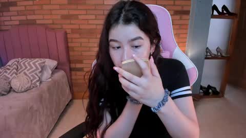 Amy sophia 3 online show from May 14, 11:49 am