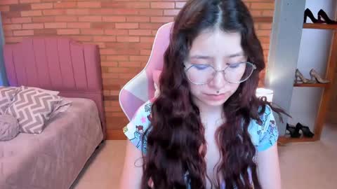 Amy sophia 3 online show from May 13, 11:49 am