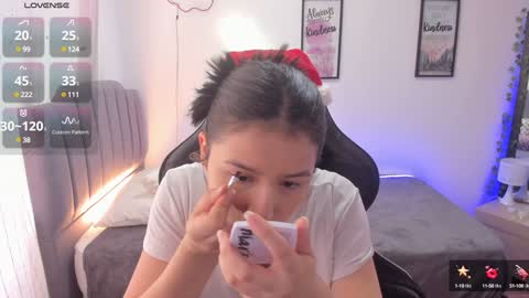 Amy sophia 3 online show from December 13, 1:55 pm