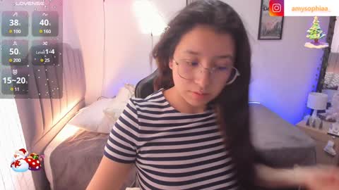 Amy sophia 3 online show from December 27, 2:01 pm