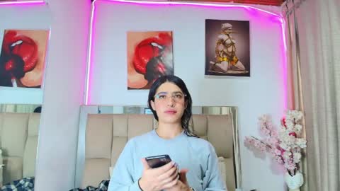 Amy online show from April 27, 11:29 am