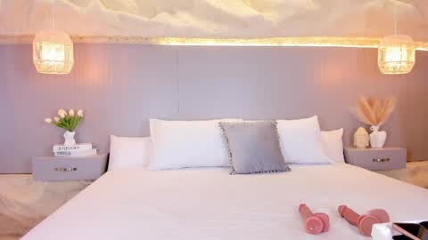 amy online show from April 4, 11:53 am