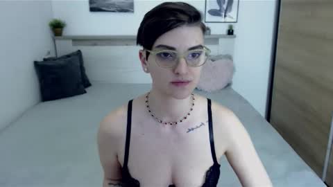 Hi there guys  My pleasure in your hands  pvt is open online show from April 7, 11:45 am