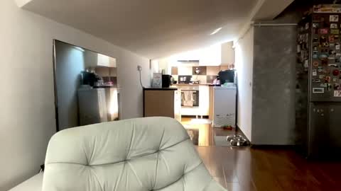 amyroberta92 online show from May 16, 7:22 am