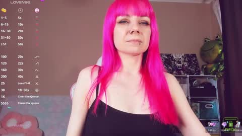 Amy Rose online show from May 15, 11:46 am