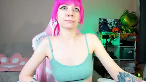 Amy Rose online show from November 4, 4:06 am