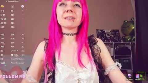 Amy Rose online show from May 7, 6:00 pm