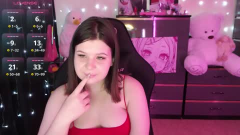 amyvibes online show from November 16, 8:09 pm