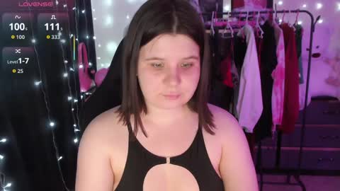 amyvibes online show from May 21, 6:50 pm