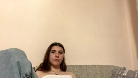 an foxis71 online show from April 19, 6:10 pm