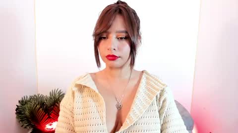 Ana online show from May 20, 8:50 pm