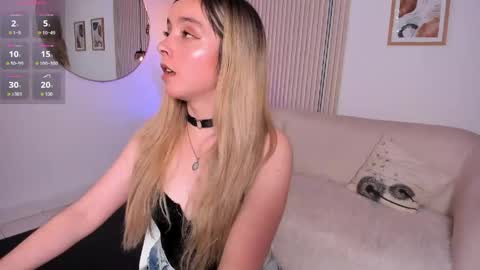  Ana  online show from May 24, 11:47 pm