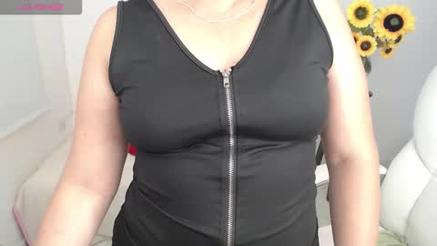  Ana  online show from October 10, 8:25 pm