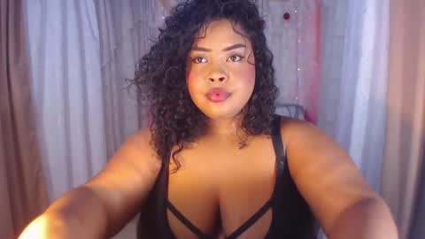 Ana online show from December 4, 11:46 pm