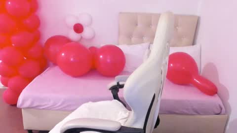 Im anna but you can call me as you want online show from March 17, 11:53 pm