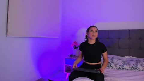 Ana online show from October 6, 11:42 pm