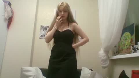 Malvina online show from June 28, 7:09 pm