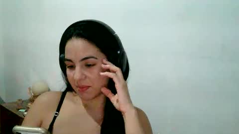 anabelenogueira1 online show from May 26, 3:28 am