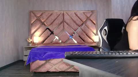 HI I AM ANABELL online show from December 3, 8:55 pm