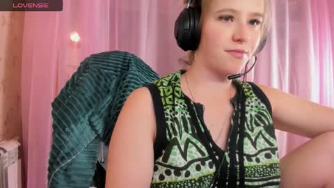 AnabelMelody online show from November 2, 6:44 pm