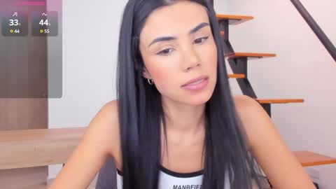 Ana Henao or Annie... Follow me ahenaocb Insta  X online show from December 27, 9:32 pm