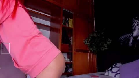 Anahi online show from March 10, 2:48 am